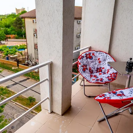 Apartamento Adonis *